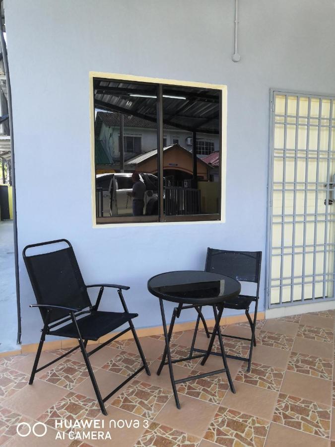 Abah 2 Room Homestay Pasir Gudang Exteriér fotografie